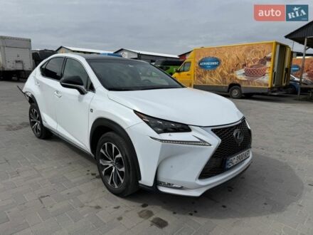 Белый Лексус НХ, объемом двигателя 2.5 л и пробегом 120 тыс. км за 12900 $, фото 1 на Automoto.ua