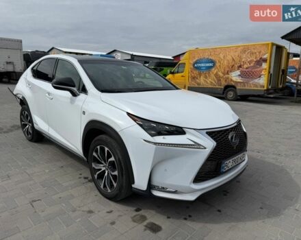 Белый Лексус НХ, объемом двигателя 2.5 л и пробегом 120 тыс. км за 12900 $, фото 1 на Automoto.ua