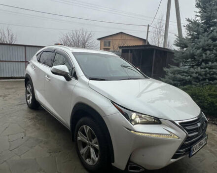Белый Лексус НХ, объемом двигателя 2.49 л и пробегом 135 тыс. км за 29700 $, фото 1 на Automoto.ua