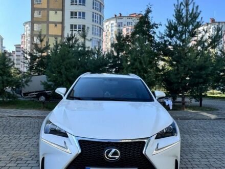 Белый Лексус НХ, объемом двигателя 2 л и пробегом 26 тыс. км за 24500 $, фото 1 на Automoto.ua