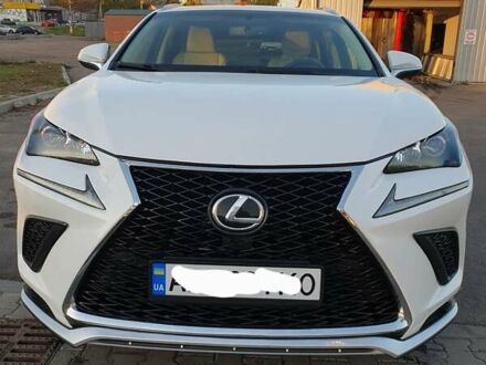 Лексус НХ 2016 в Вышгороде на Automoto.ua Белый Лексус НХ, объемом двигателя 2 л и пробегом 129 тыс. км за 24700 $, фото 1 на Automoto.ua
