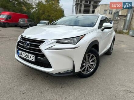 Білий Лексус НХ, об'ємом двигуна 2.49 л та пробігом 108 тис. км за 24300 $, фото 1 на Automoto.ua