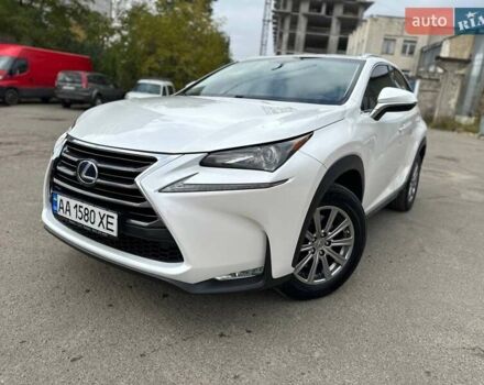 Белый Лексус НХ, объемом двигателя 2.49 л и пробегом 108 тыс. км за 24300 $, фото 1 на Automoto.ua