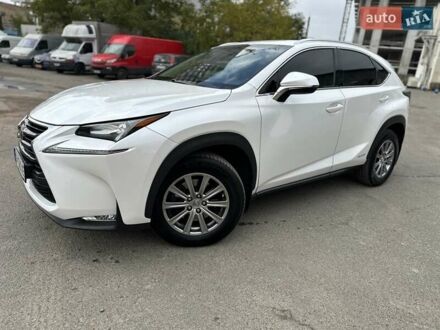Лексус НХ 2016 в Киеве на Automoto.ua Белый Лексус НХ, объемом двигателя 2.49 л и пробегом 108 тыс. км за 26000 $, фото 1 на Automoto.ua