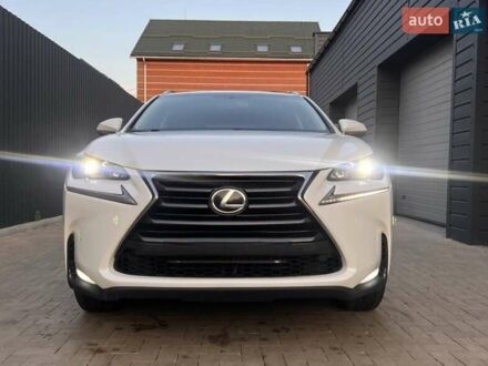 Лексус НХ 2016 в Киеве на Automoto.ua Белый Лексус НХ, объемом двигателя 2 л и пробегом 128 тыс. км за 24000 $, фото 1 на Automoto.ua
