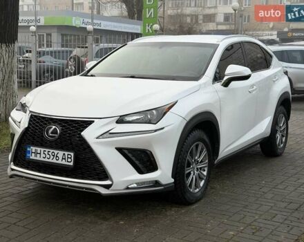 Білий Лексус НХ, об'ємом двигуна 2 л та пробігом 150 тис. км за 20500 $, фото 1 на Automoto.ua