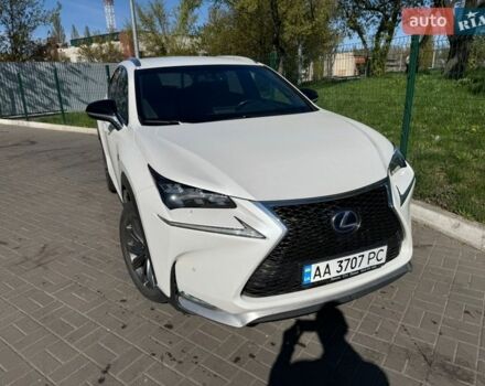 Белый Лексус НХ, объемом двигателя 2.49 л и пробегом 140 тыс. км за 26900 $, фото 1 на Automoto.ua