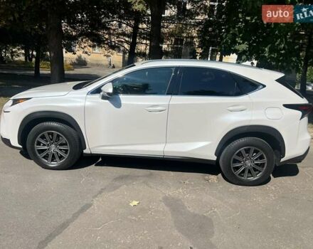 Білий Лексус НХ, об'ємом двигуна 2 л та пробігом 54 тис. км за 22500 $, фото 1 на Automoto.ua