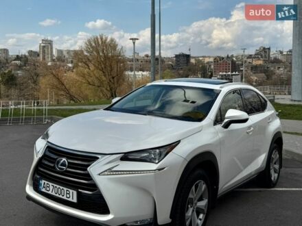 Білий Лексус НХ, об'ємом двигуна 2 л та пробігом 110 тис. км за 21800 $, фото 1 на Automoto.ua