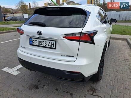 Лексус НХ 2017 в Днепре (Днепропетровске) на Automoto.ua Белый Лексус НХ, объемом двигателя 2.49 л и пробегом 74 тыс. км за 36200 $, фото 1 на Automoto.ua