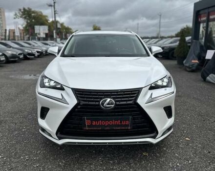 Білий Лексус НХ, об'ємом двигуна 2 л та пробігом 126 тис. км за 25950 $, фото 1 на Automoto.ua