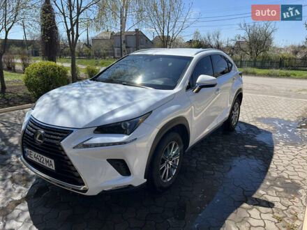 Лексус НХ 2018 в Кривом Роге на Automoto.ua Белый Лексус НХ, объемом двигателя 2 л и пробегом 98 тыс. км за 27500 $, фото 1 на Automoto.ua