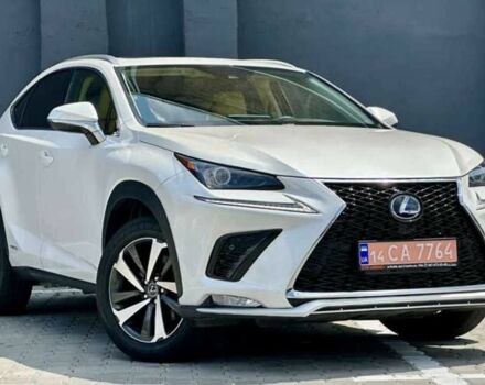 Білий Лексус НХ, об'ємом двигуна 2.49 л та пробігом 101 тис. км за 27777 $, фото 1 на Automoto.ua