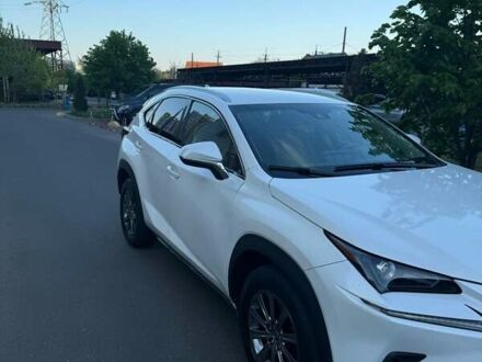 Лексус НХ 2018 в Одессе на Automoto.ua Белый Лексус НХ, объемом двигателя 2 л и пробегом 49 тыс. км за 28000 $, фото 1 на Automoto.ua