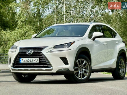 Лексус НХ 2018 в Днепре (Днепропетровске) на Automoto.ua Белый Лексус НХ, объемом двигателя 2 л и пробегом 58 тыс. км за 30999 $, фото 1 на Automoto.ua