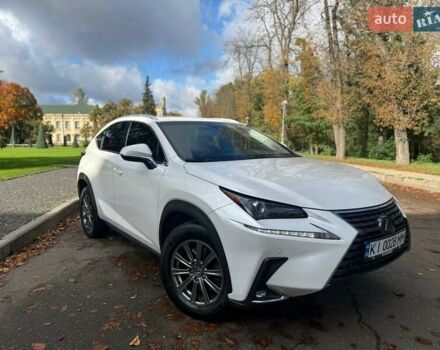 Лексус НХ 2018 у Києві на Automoto.ua Білий Лексус НХ, об'ємом двигуна 2 л та пробігом 233 тис. км за 22000 $, фото 1 на Automoto.ua