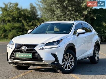 Білий Лексус НХ, об'ємом двигуна 2 л та пробігом 164 тис. км за 25500 $, фото 1 на Automoto.ua