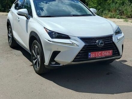 Білий Лексус НХ, об'ємом двигуна 2.49 л та пробігом 114 тис. км за 28900 $, фото 1 на Automoto.ua