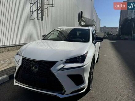 Лексус НХ 2019 в Одессе на Automoto.ua Белый Лексус НХ, объемом двигателя 2 л и пробегом 97 тыс. км за 22600 $, фото 1 на Automoto.ua