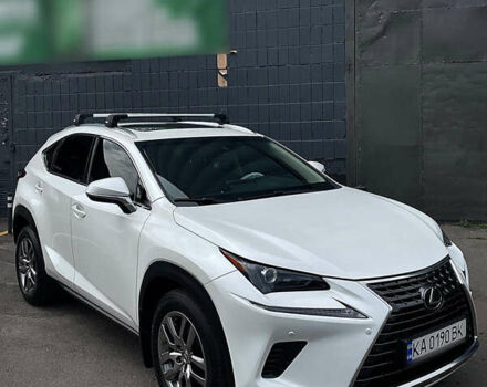 Білий Лексус НХ, об'ємом двигуна 1.99 л та пробігом 67 тис. км за 34000 $, фото 1 на Automoto.ua
