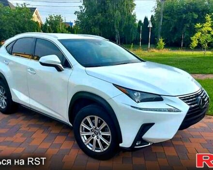 Білий Лексус НХ, об'ємом двигуна 2 л та пробігом 140 тис. км за 32000 $, фото 1 на Automoto.ua