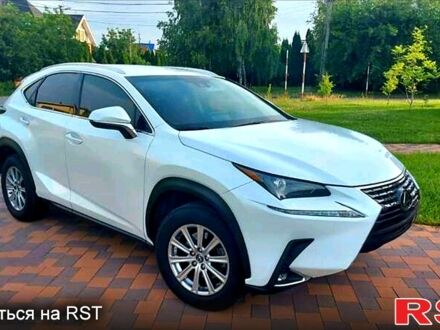 Білий Лексус НХ, об'ємом двигуна 2 л та пробігом 140 тис. км за 32000 $, фото 1 на Automoto.ua