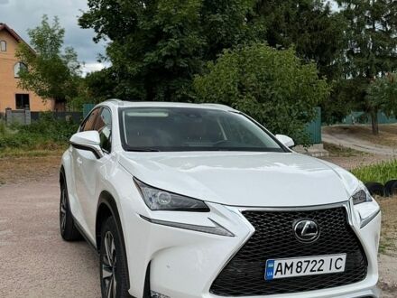 Белый Лексус НХ, объемом двигателя 2 л и пробегом 54 тыс. км за 32000 $, фото 1 на Automoto.ua