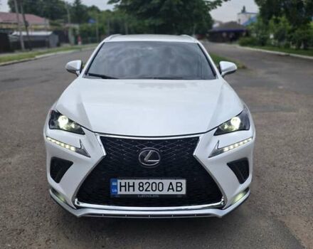 Білий Лексус НХ, об'ємом двигуна 2 л та пробігом 55 тис. км за 29400 $, фото 1 на Automoto.ua