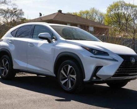 Білий Лексус НХ, об'ємом двигуна 2 л та пробігом 65 тис. км за 17900 $, фото 1 на Automoto.ua