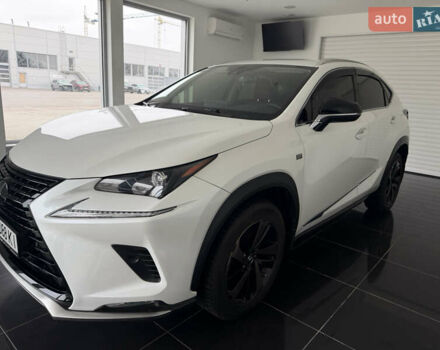 Белый Лексус НХ, объемом двигателя 1.99 л и пробегом 58 тыс. км за 35500 $, фото 1 на Automoto.ua