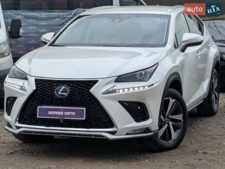 Лексус НХ 2020 в Киеве на Automoto.ua Белый Лексус НХ, объемом двигателя 2.49 л и пробегом 57 тыс. км за 34900 $, фото 1 на Automoto.ua