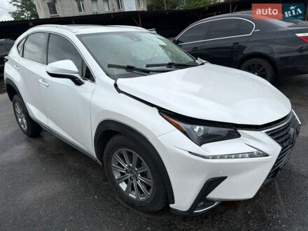 Білий Лексус НХ, об'ємом двигуна 0 л та пробігом 18 тис. км за 16500 $, фото 1 на Automoto.ua
