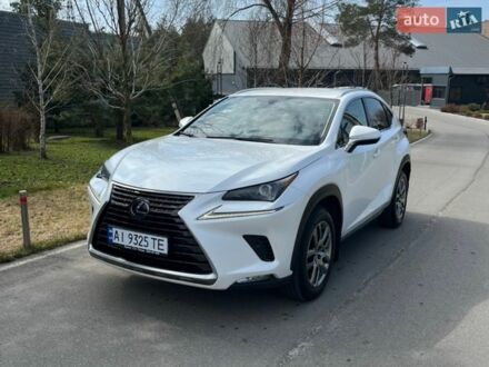 Белый Лексус НХ, объемом двигателя 2.49 л и пробегом 110 тыс. км за 36500 $, фото 1 на Automoto.ua