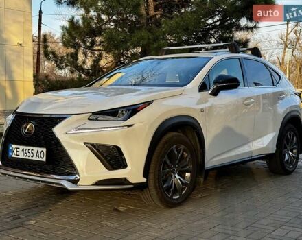 Білий Лексус НХ, об'ємом двигуна 2 л та пробігом 28 тис. км за 29500 $, фото 1 на Automoto.ua