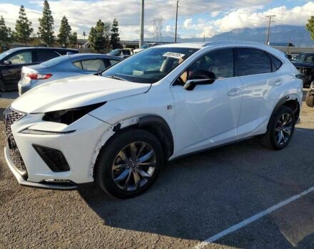 Белый Лексус НХ, объемом двигателя 2 л и пробегом 90 тыс. км за 12500 $, фото 1 на Automoto.ua