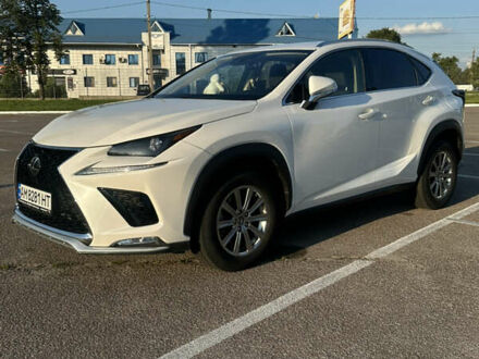 Лексус НХ 2021 у Житомирі на Automoto.ua Білий Лексус НХ, об'ємом двигуна 2 л та пробігом 60 тис. км за 31000 $, фото 1 на Automoto.ua