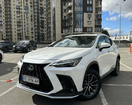 Лексус НХ 2022 в Киеве на Automoto.ua Белый Лексус НХ, объемом двигателя 2.5 л и пробегом 23 тыс. км за 43000 $, фото 1 на Automoto.ua