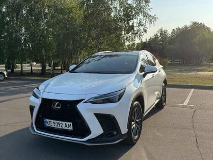 Лексус НХ 2024 в Кривом Роге на Automoto.ua Белый Лексус НХ, объемом двигателя 2.5 л и пробегом 15 тыс. км за 52500 $, фото 1 на Automoto.ua