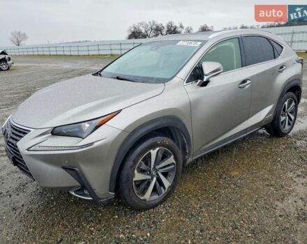 Бежевый Лексус НХ, объемом двигателя 2.49 л и пробегом 139 тыс. км за 9000 $, фото 1 на Automoto.ua