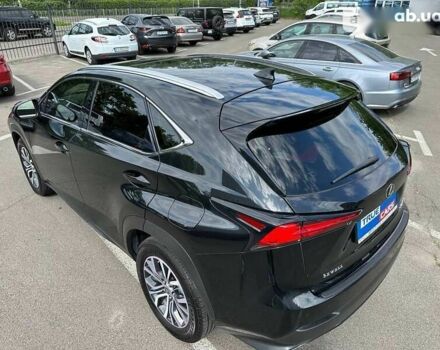 Чорний Лексус НХ, об'ємом двигуна 2 л та пробігом 38 тис. км за 34500 $, фото 8 на Automoto.ua
