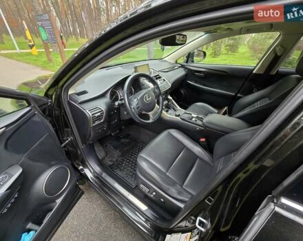 Черный Лексус НХ, объемом двигателя 2 л и пробегом 111 тыс. км за 21500 $, фото 10 на Automoto.ua