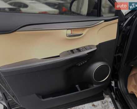 Черный Лексус НХ, объемом двигателя 2.5 л и пробегом 224 тыс. км за 24300 $, фото 9 на Automoto.ua