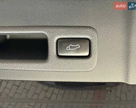 Черный Лексус НХ, объемом двигателя 2.49 л и пробегом 150 тыс. км за 27400 $, фото 13 на Automoto.ua