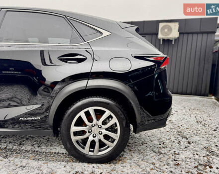 Черный Лексус НХ, объемом двигателя 2.5 л и пробегом 224 тыс. км за 24300 $, фото 17 на Automoto.ua