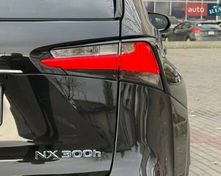 Черный Лексус НХ, объемом двигателя 2.49 л и пробегом 150 тыс. км за 27400 $, фото 8 на Automoto.ua