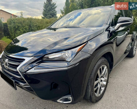 Чорний Лексус НХ, об'ємом двигуна 2 л та пробігом 106 тис. км за 22999 $, фото 1 на Automoto.ua