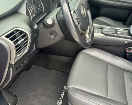 Чорний Лексус НХ, об'ємом двигуна 2 л та пробігом 106 тис. км за 22999 $, фото 17 на Automoto.ua