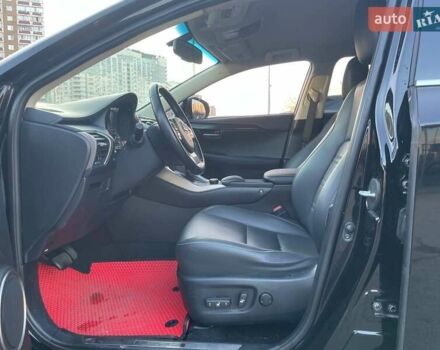 Черный Лексус НХ, объемом двигателя 2 л и пробегом 96 тыс. км за 24490 $, фото 8 на Automoto.ua