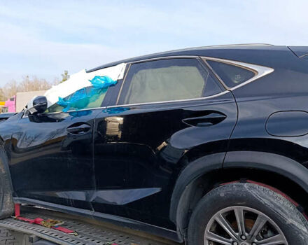 Чорний Лексус НХ, об'ємом двигуна 2 л та пробігом 160 тис. км за 14900 $, фото 7 на Automoto.ua
