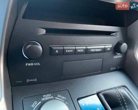 Черный Лексус НХ, объемом двигателя 2 л и пробегом 96 тыс. км за 24490 $, фото 26 на Automoto.ua